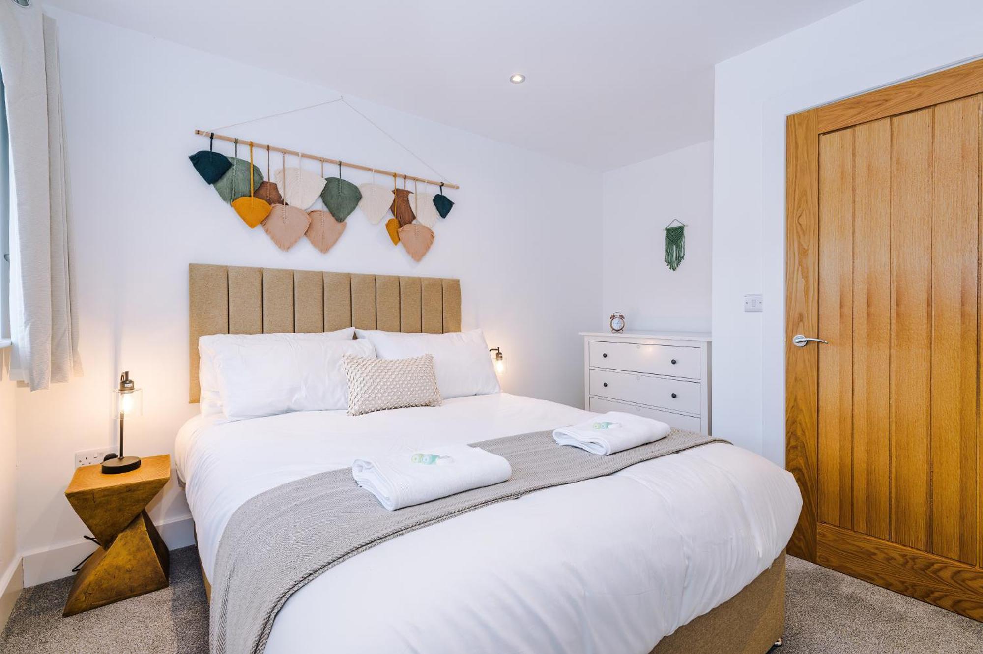 Number 21: A Breathtaking Chester Cottage With Parking Mollington  Екстериор снимка